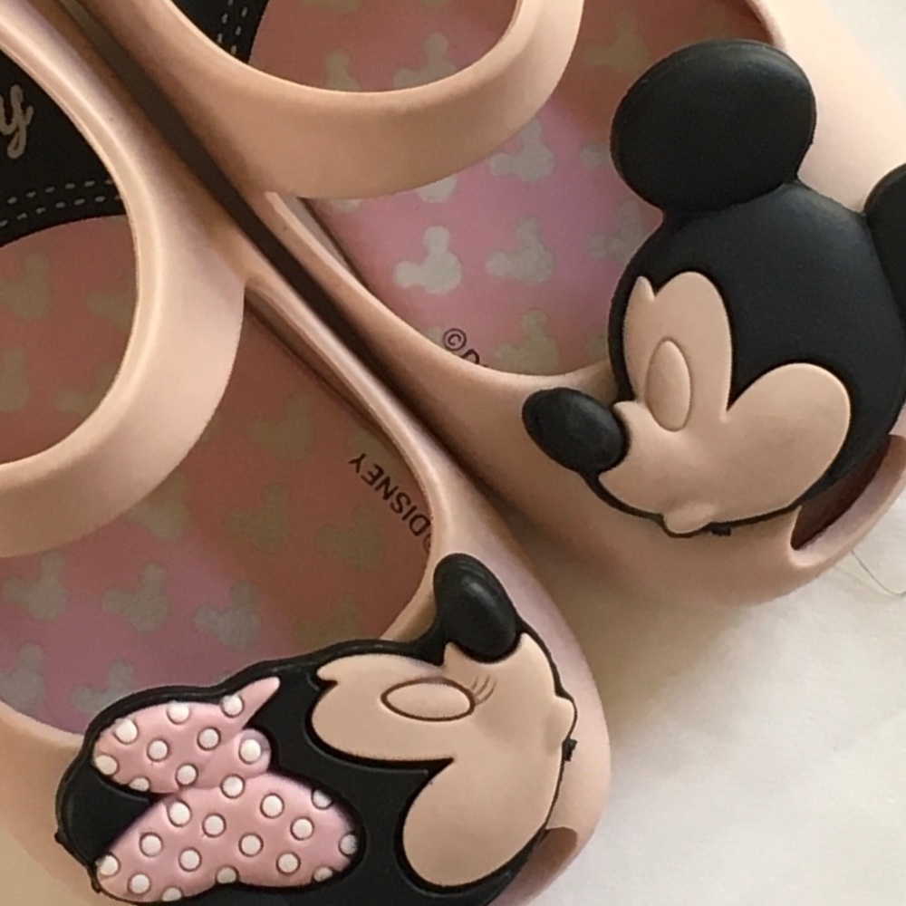 Cute and adorable Minni Mellisa